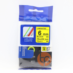 Nhãn in CZE-611, khổ rộng 6mm, dài 8m, chữ đen nền vàng, đa lớp.