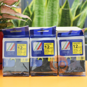Combo 3 nhãn in Hze-631, khổ rộng 12mm dài 8m, chữ đen nền vàng